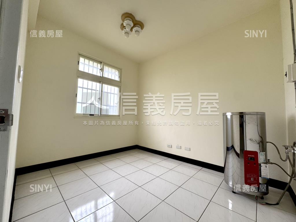 近青埔庭院停車透天房屋室內格局與周邊環境