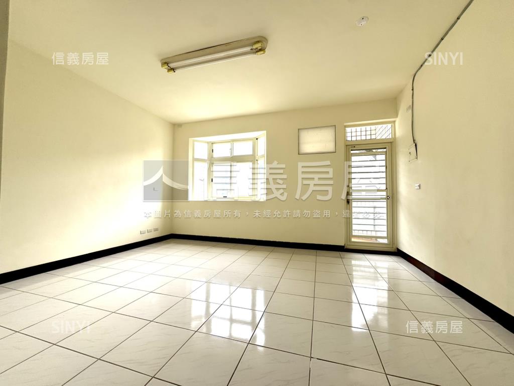 近青埔庭院停車透天房屋室內格局與周邊環境