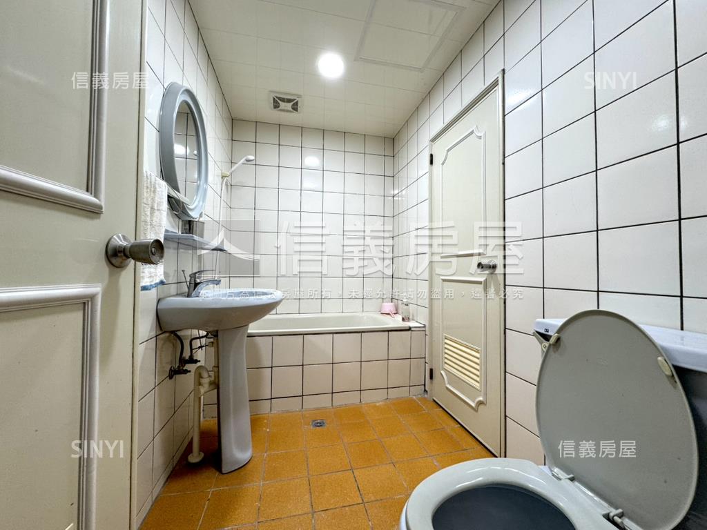 近青埔庭院停車透天房屋室內格局與周邊環境