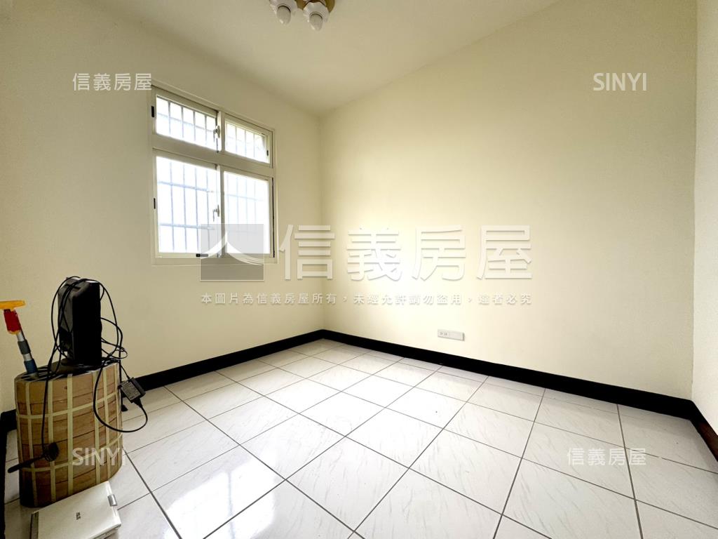 近青埔庭院停車透天房屋室內格局與周邊環境