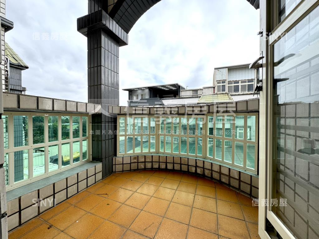 近青埔庭院停車透天房屋室內格局與周邊環境