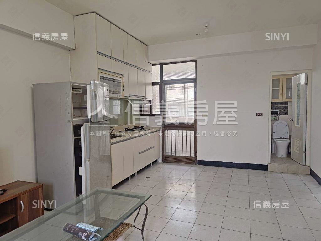 【東區】榮譽街溫韾美寓房屋室內格局與周邊環境