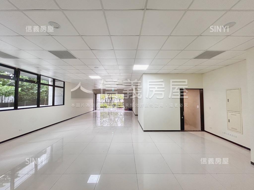 長虹ＰＡＲＫ樓中樓金店面房屋室內格局與周邊環境