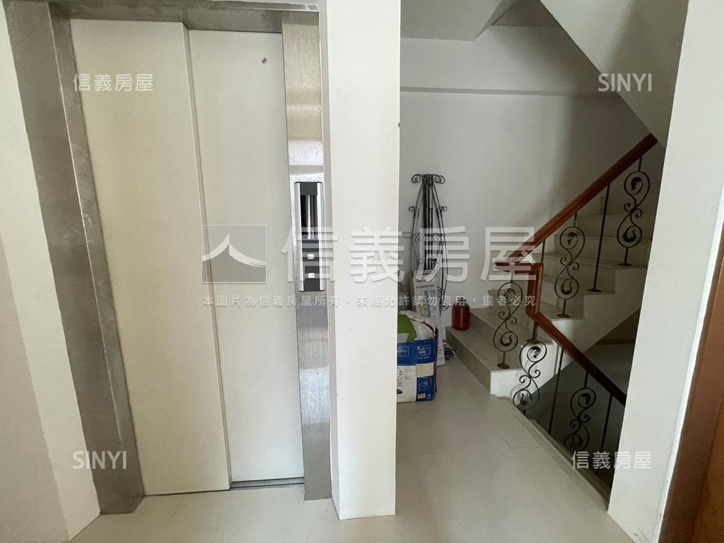林口文北角間透店稀有釋出房屋室內格局與周邊環境