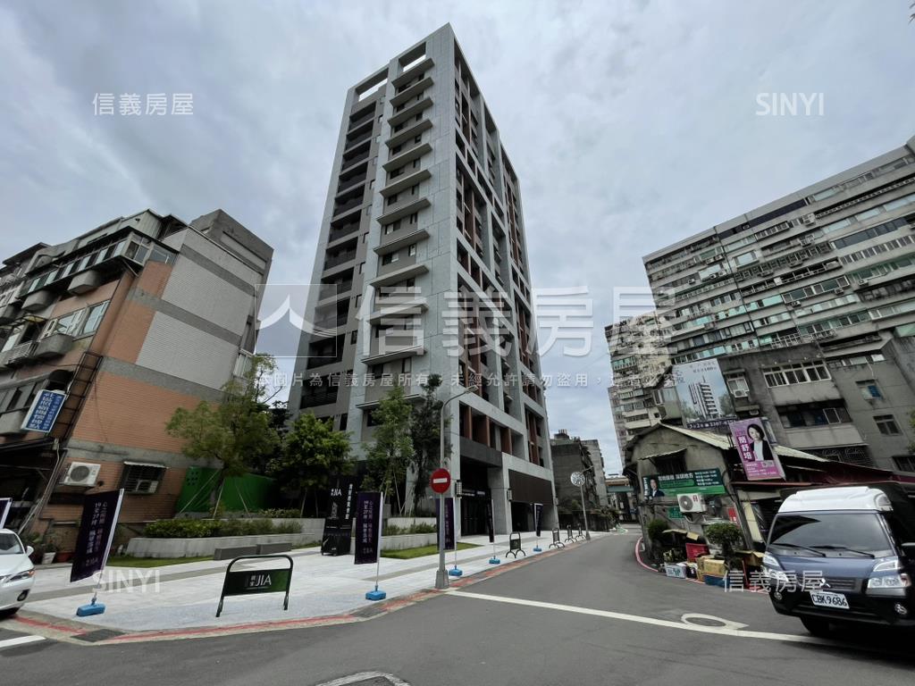 復興高樓景觀宅有坡平車位房屋室內格局與周邊環境