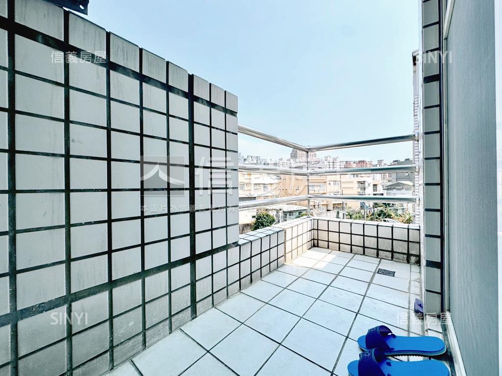 近１４期大面寬別墅房屋室內格局與周邊環境