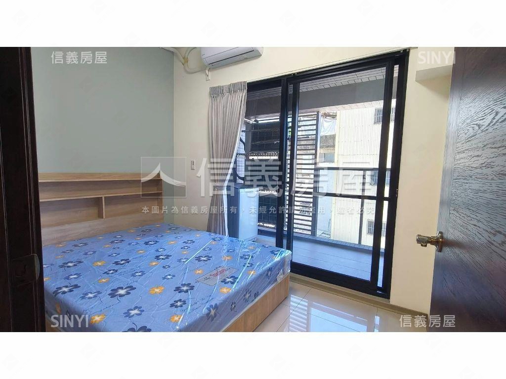 捷運站旁鳳凰綻２房房屋室內格局與周邊環境