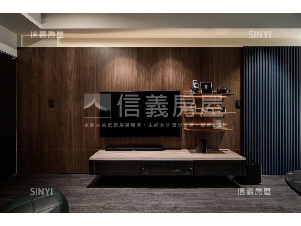 高鐵區質感兩房裝潢直接入房屋室內格局與周邊環境