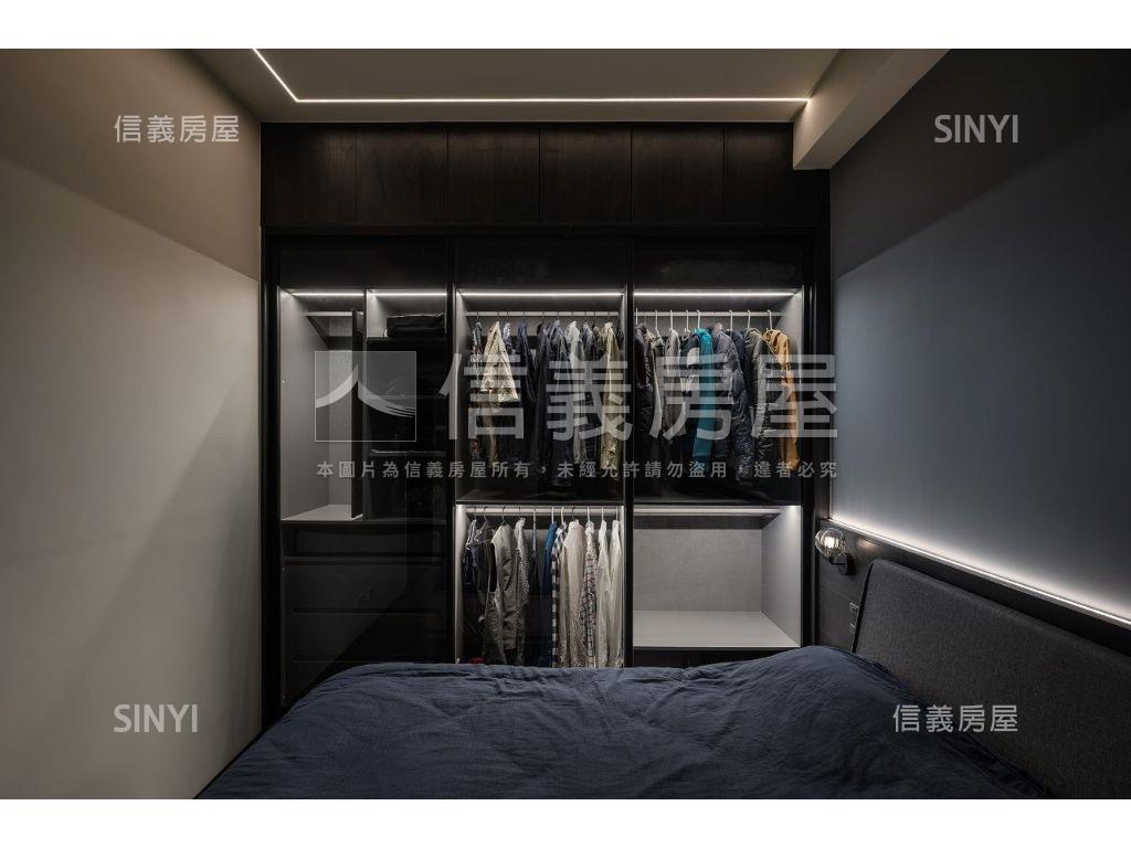 高鐵區質感兩房裝潢直接入房屋室內格局與周邊環境