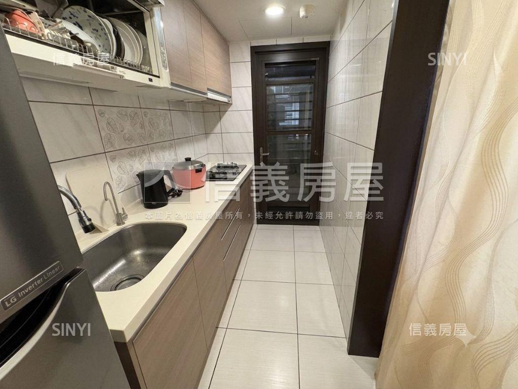 幼獅鼎藏大硯黃金格局三房房屋室內格局與周邊環境