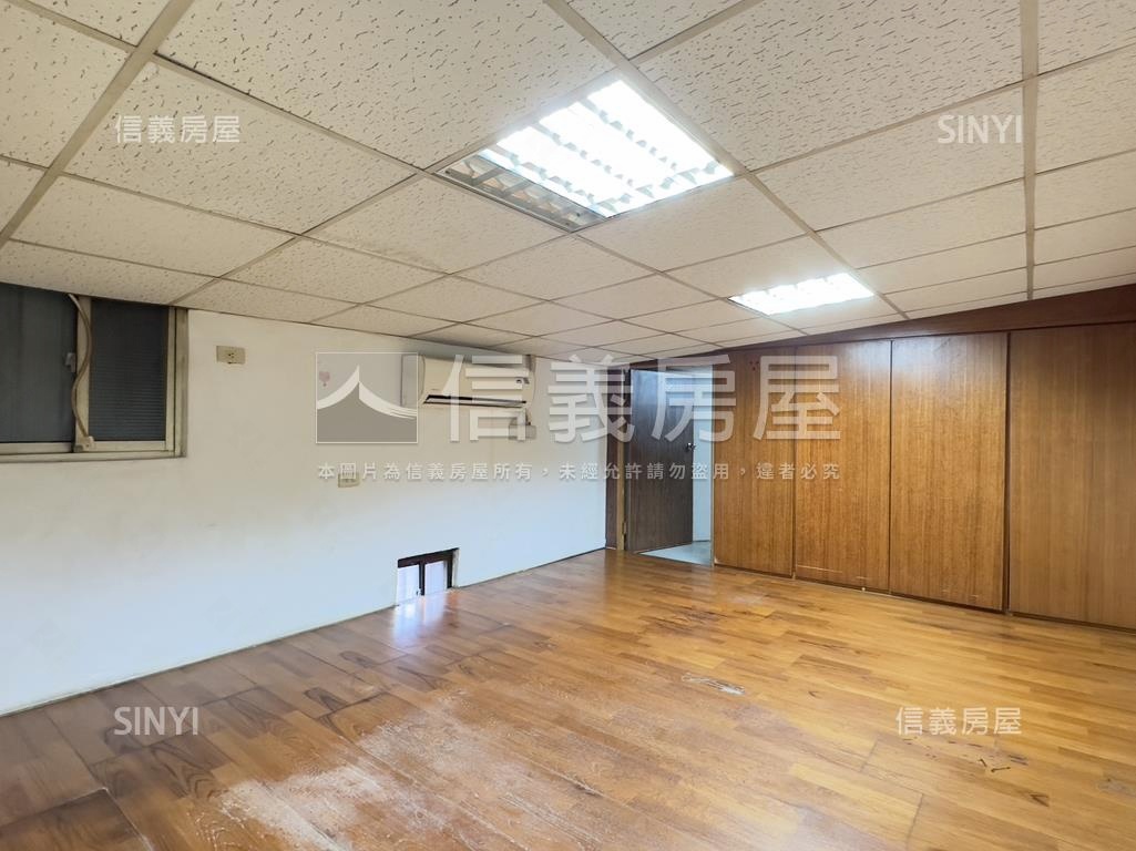 雙園街角間透店房屋室內格局與周邊環境