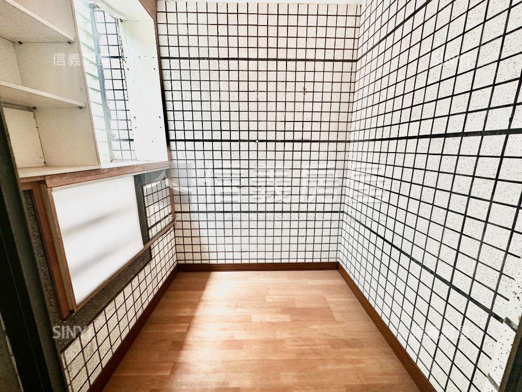 南屯兩房｜築夢成家房屋室內格局與周邊環境