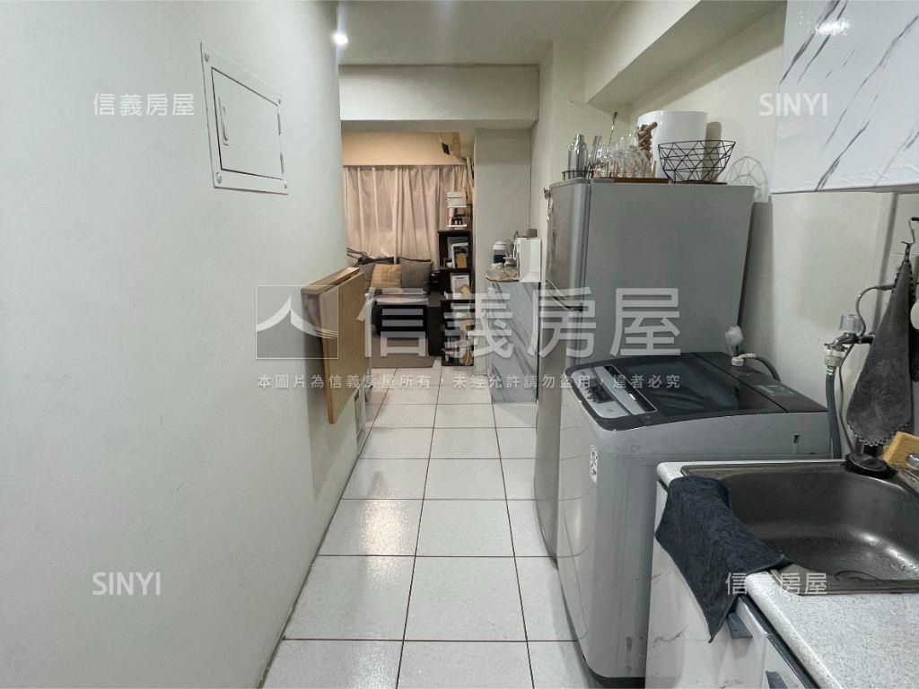 近捷運低總價美套房房屋室內格局與周邊環境
