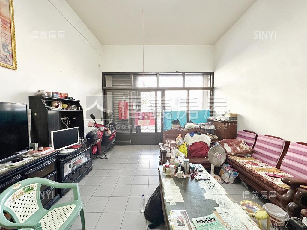 近鳳翔特區臨路大空間房屋室內格局與周邊環境