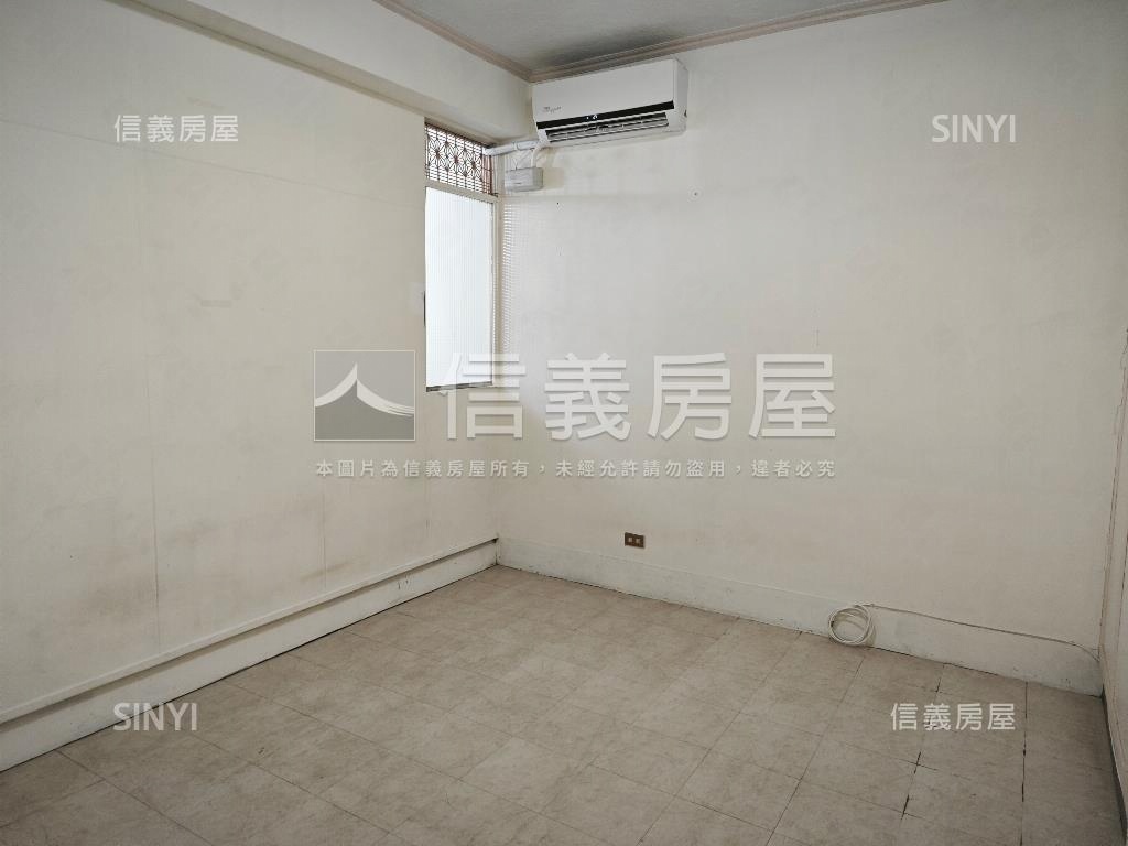 公園靜巷輕鬆二樓房屋室內格局與周邊環境