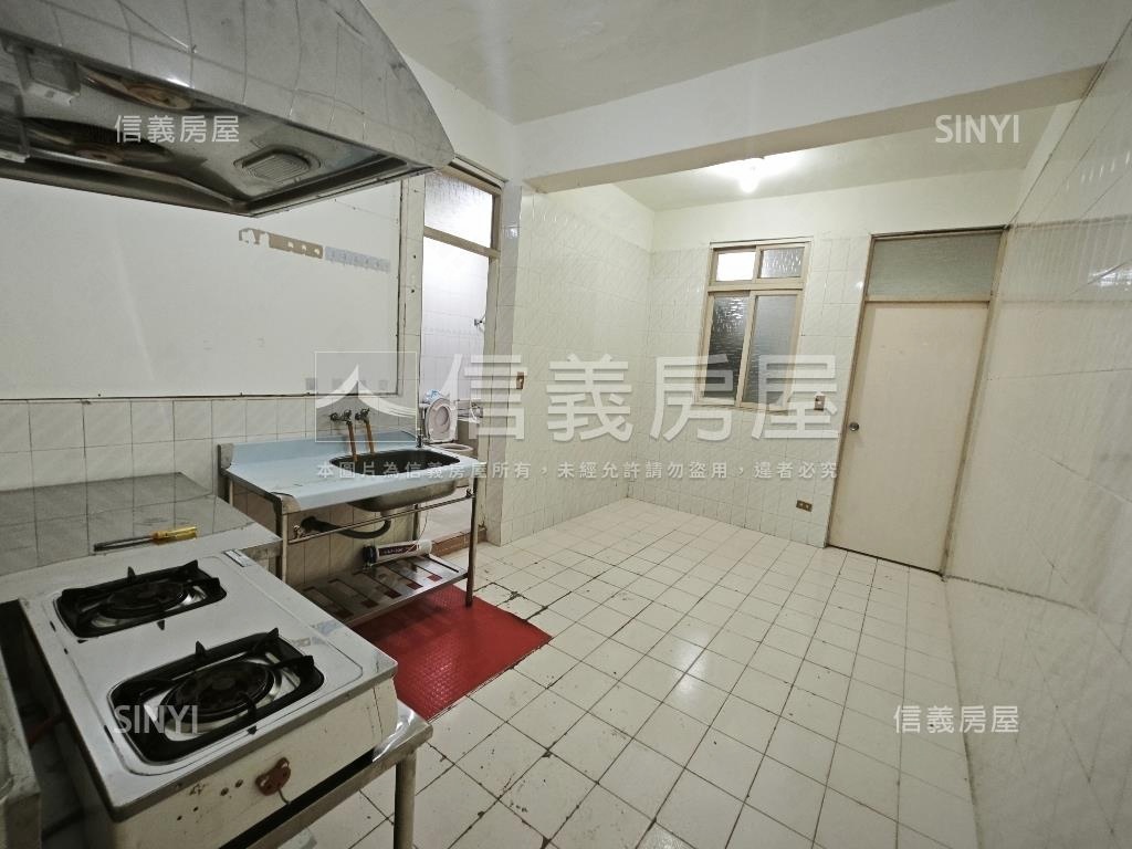 公園靜巷輕鬆二樓房屋室內格局與周邊環境