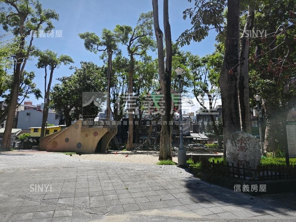 公園靜巷輕鬆二樓房屋室內格局與周邊環境