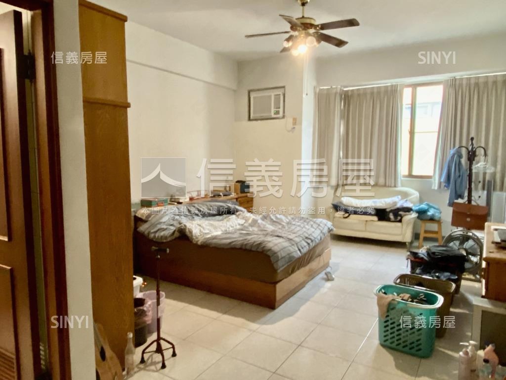 式澳建設近安平圖書館店住房屋室內格局與周邊環境