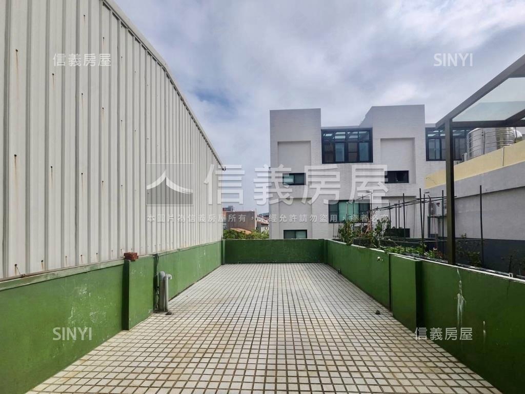 式澳建設近安平圖書館店住房屋室內格局與周邊環境