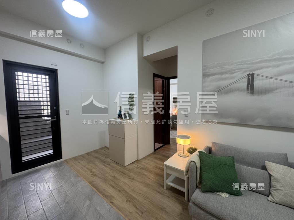 太平三面採光全新兩房車位房屋室內格局與周邊環境