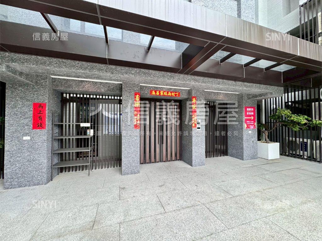 太平三面採光全新兩房車位房屋室內格局與周邊環境
