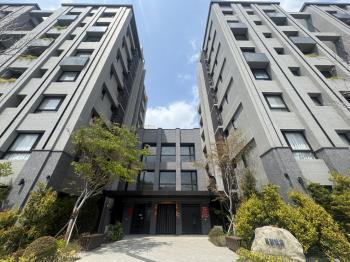 太平三面採光全新兩房車位