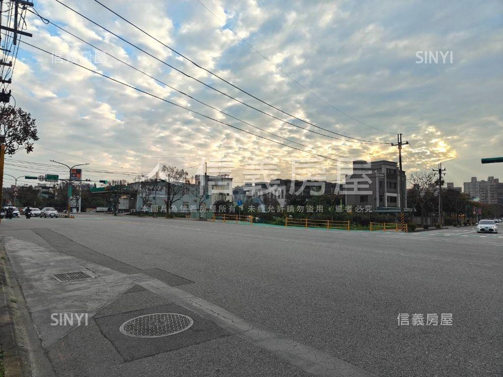 都計內方正農地房屋室內格局與周邊環境