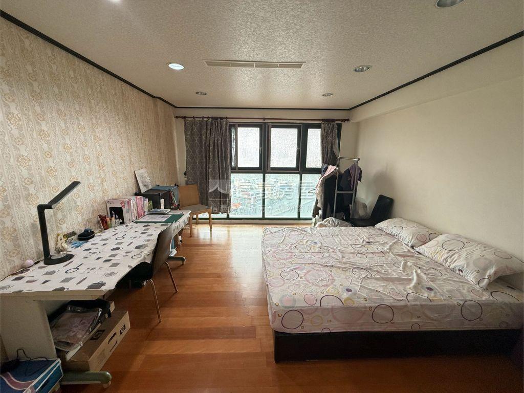 面河景★稀有三衛車位房屋室內格局與周邊環境