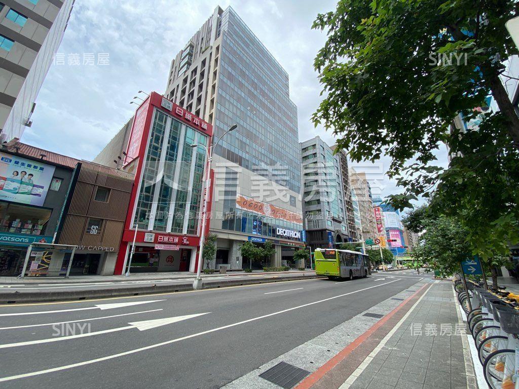 中山捷運旁＿稀有人潮店面房屋室內格局與周邊環境