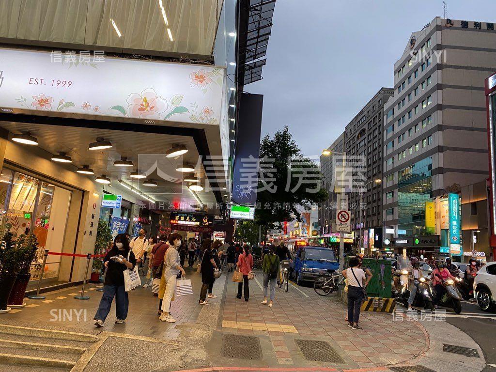 中山捷運旁＿稀有人潮店面房屋室內格局與周邊環境