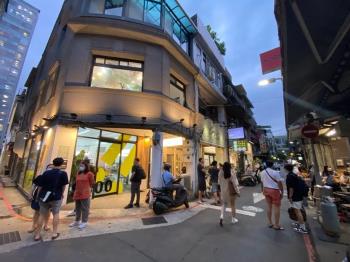 中山捷運旁＿稀有人潮店面