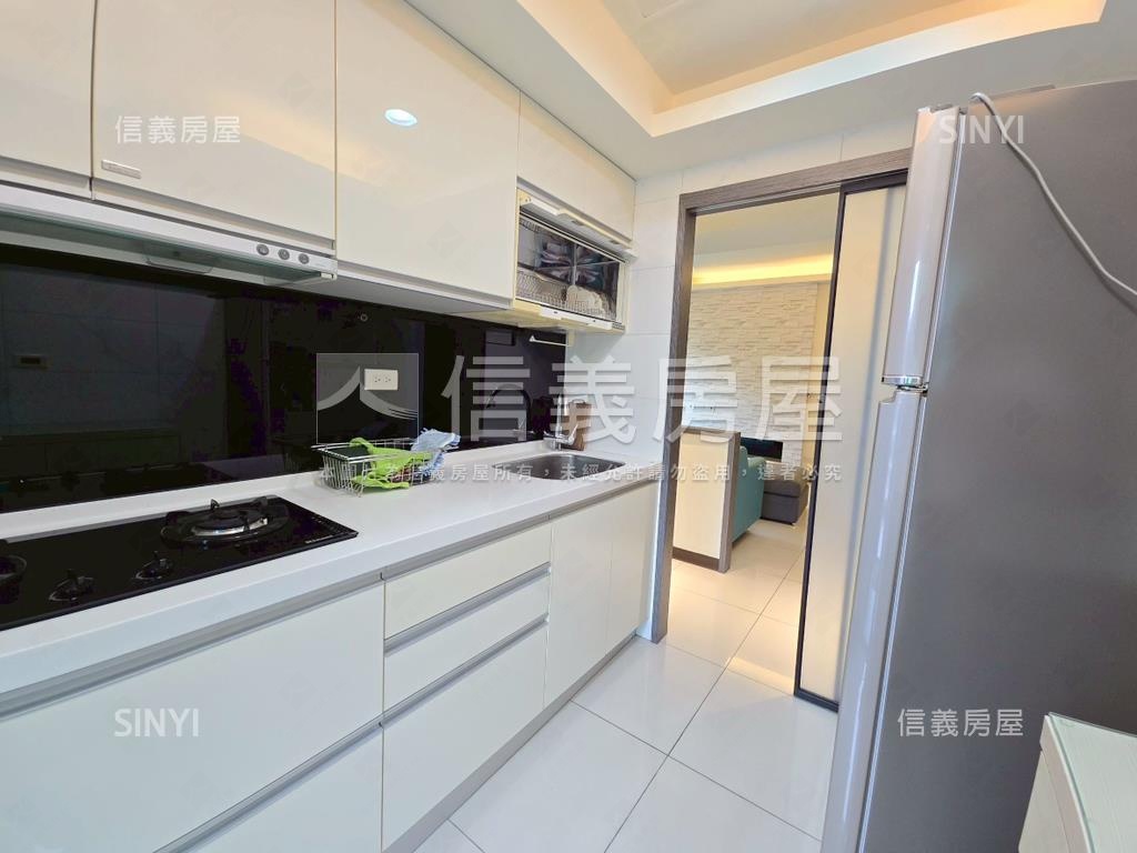 稀有２＋１雙車位露臺戶房屋室內格局與周邊環境