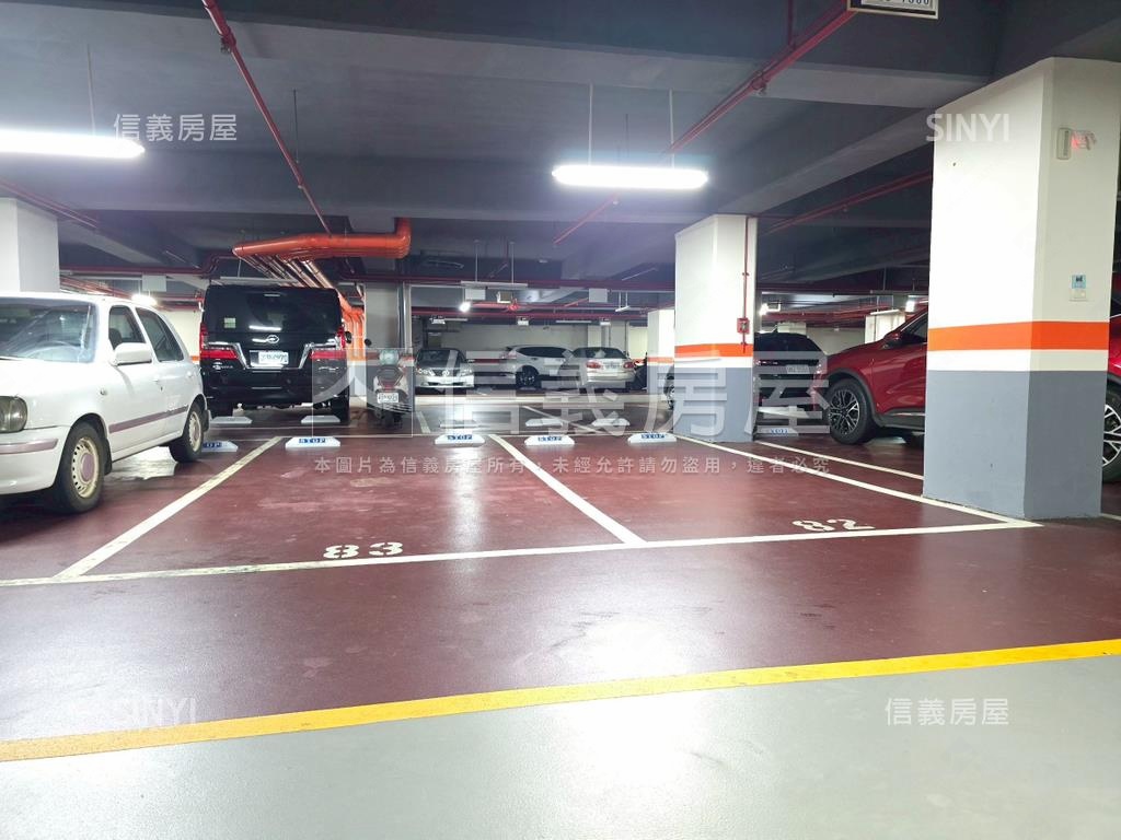 稀有２＋１雙車位露臺戶房屋室內格局與周邊環境