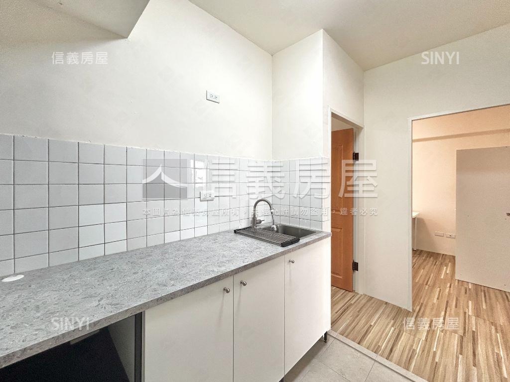 走路到老街的公寓，屋況美房屋室內格局與周邊環境