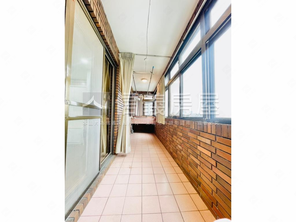 敦南富邑‧邊間高樓房屋室內格局與周邊環境