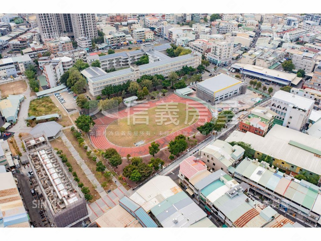 上田街住宅區建地房屋室內格局與周邊環境