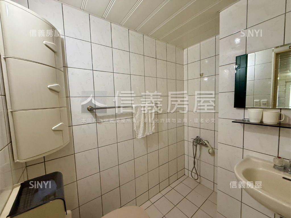達觀尊爵豪景電梯美屋房屋室內格局與周邊環境