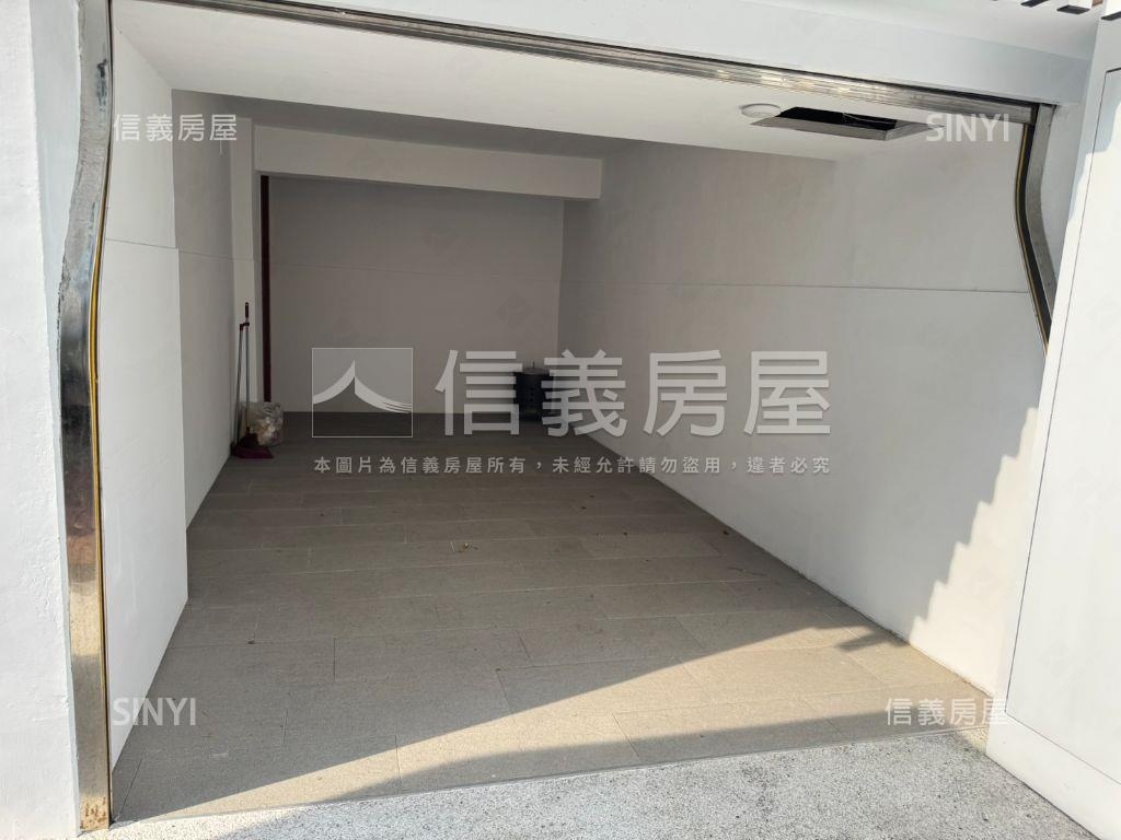 後甲平實純白設計美透天房屋室內格局與周邊環境
