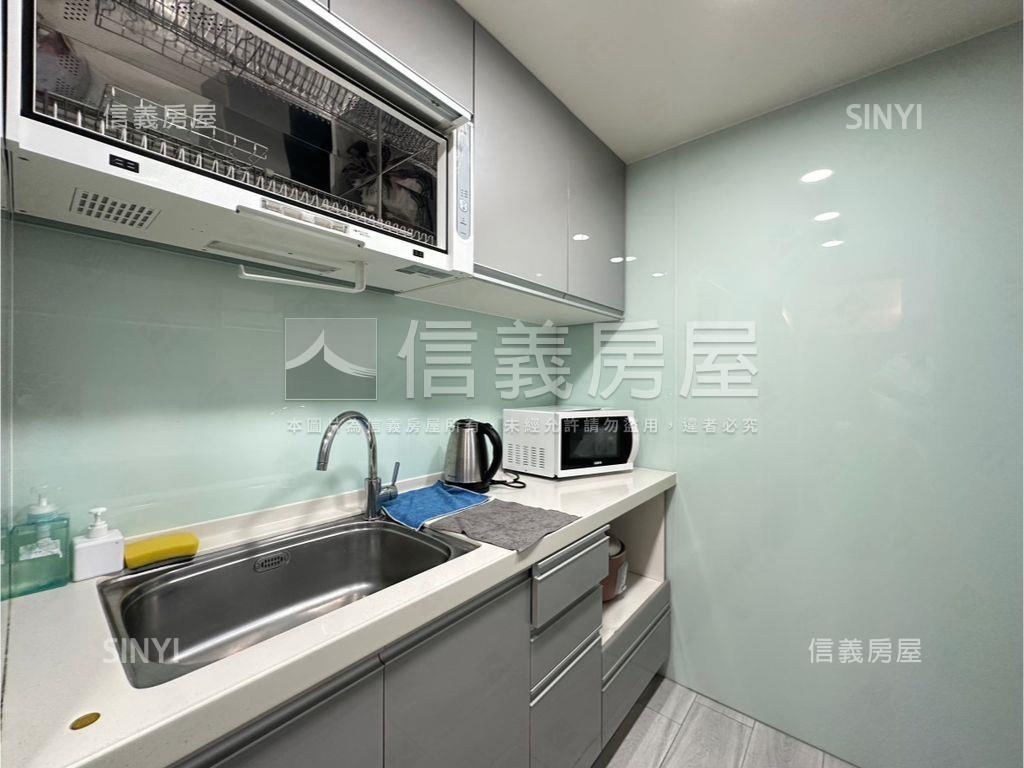 大安站美三房附車位房屋室內格局與周邊環境