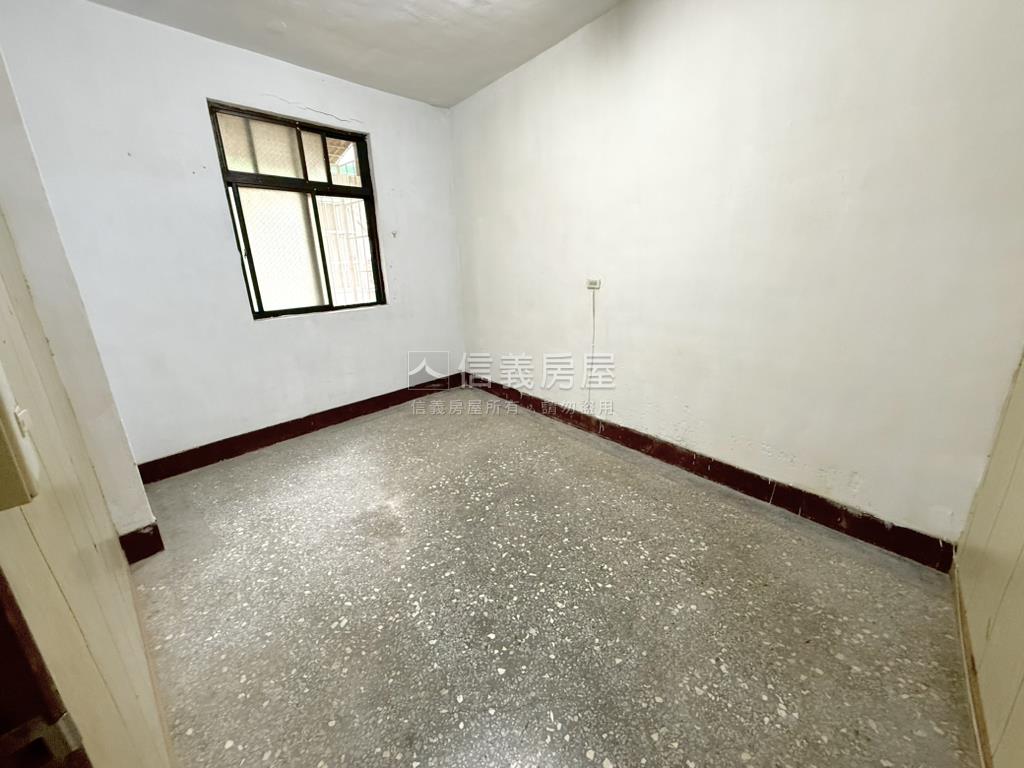近徐匯中學站公寓二樓房屋室內格局與周邊環境