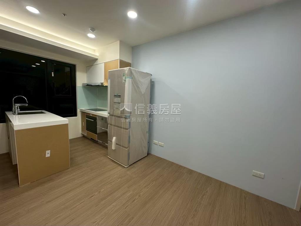 近青埔高鐵站站前新銳兩房房屋室內格局與周邊環境