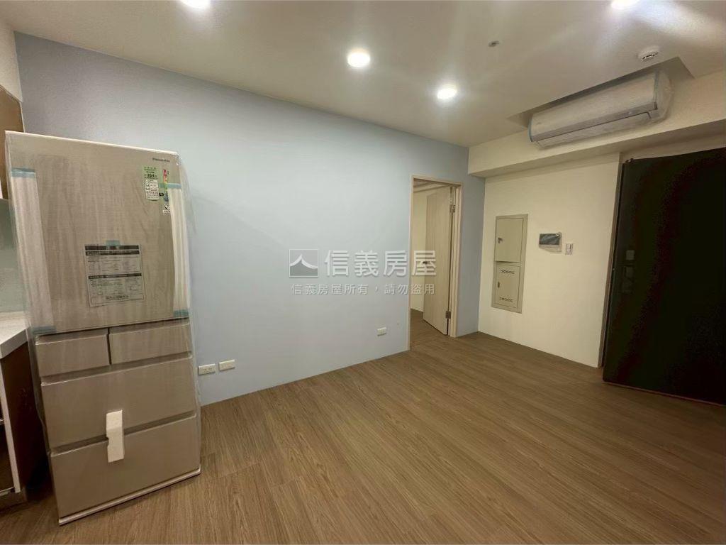 近青埔高鐵站站前新銳兩房房屋室內格局與周邊環境
