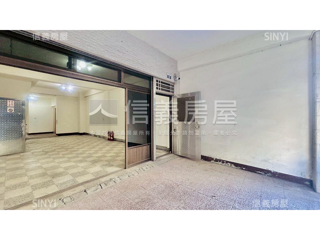 公益路旁透天Ｂ房屋室內格局與周邊環境