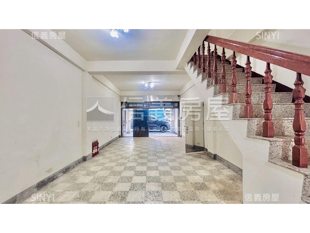 公益路旁透天Ｂ房屋室內格局與周邊環境