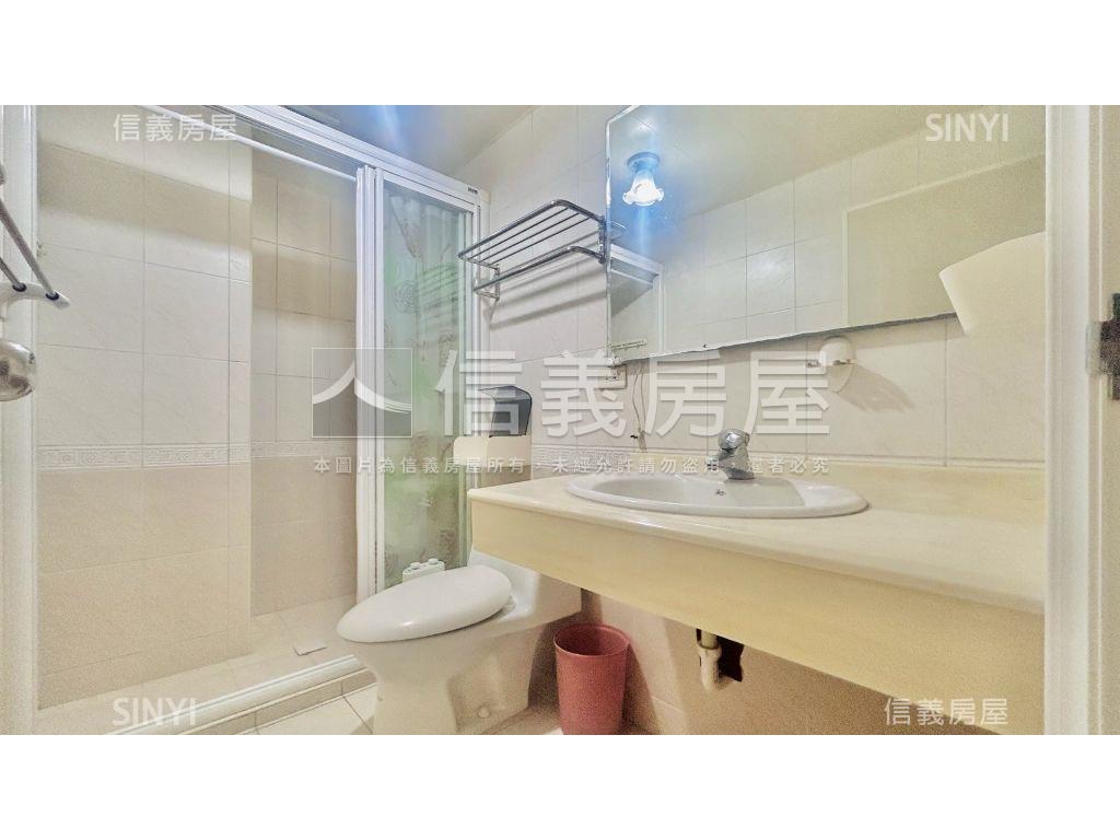 公益路旁透天Ｂ房屋室內格局與周邊環境