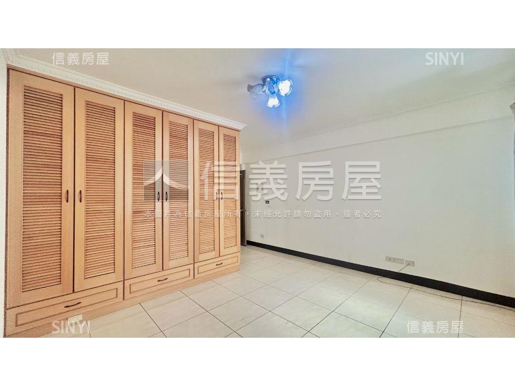 公益路旁透天Ｂ房屋室內格局與周邊環境
