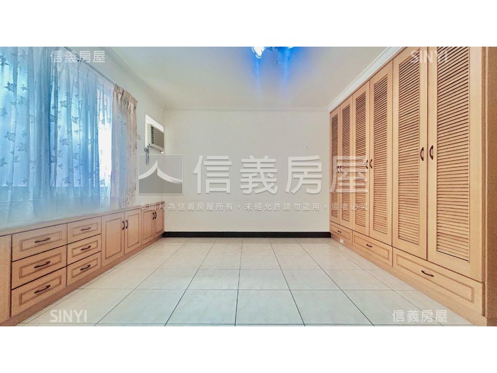 公益路旁透天Ｂ房屋室內格局與周邊環境