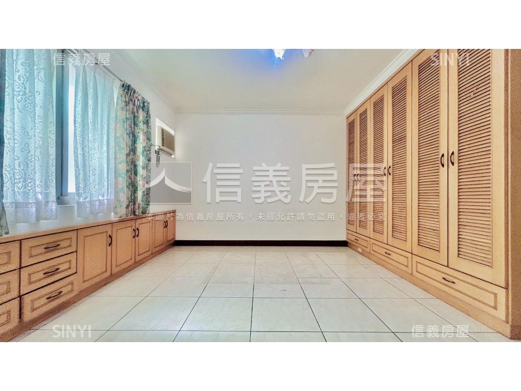 公益路旁透天Ｂ房屋室內格局與周邊環境