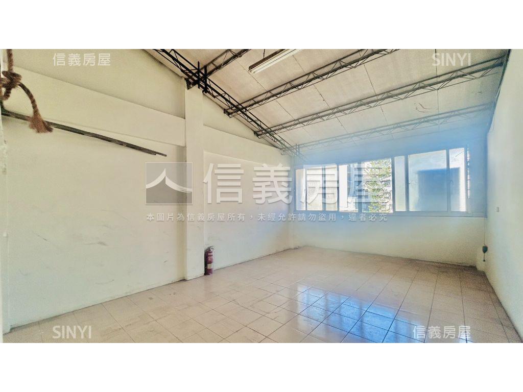公益路旁透天Ｂ房屋室內格局與周邊環境