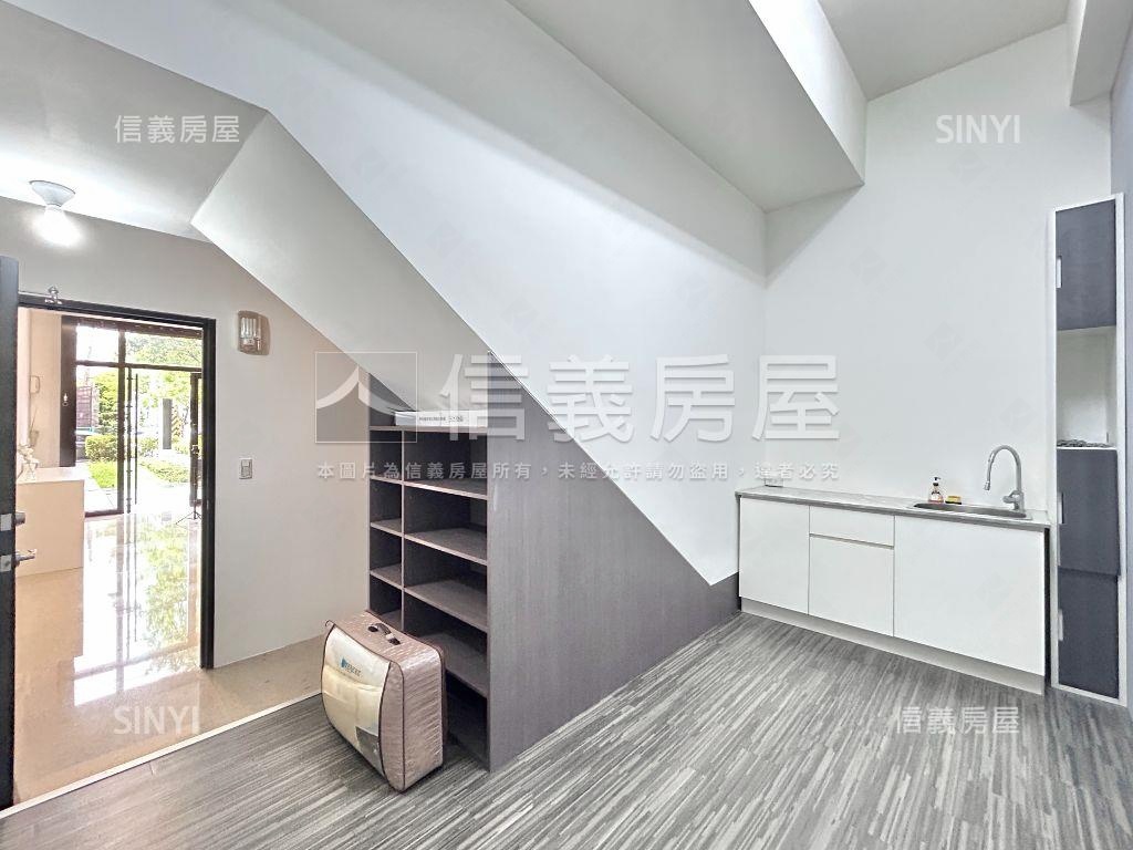 南屯質感裝潢樓店房屋室內格局與周邊環境